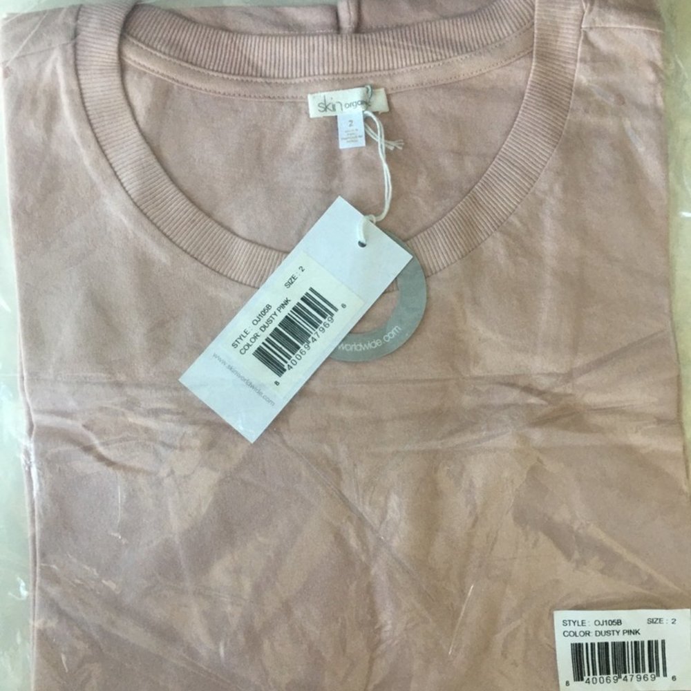skin t shirt dusty pink
